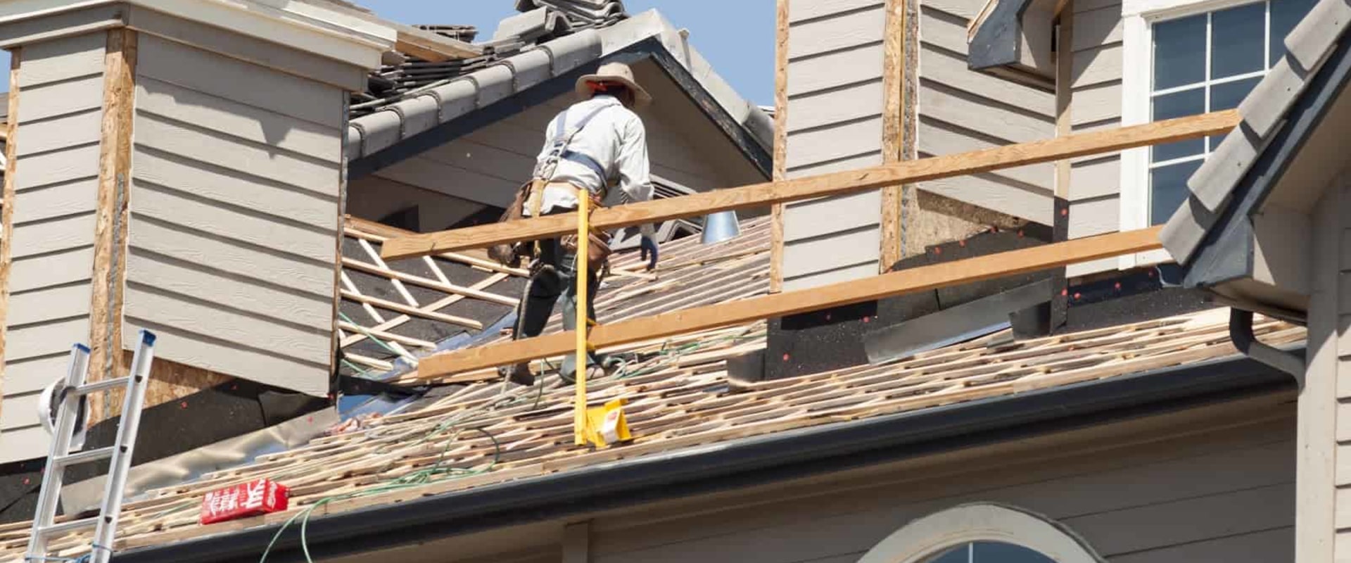 What is the best month to replace a roof?